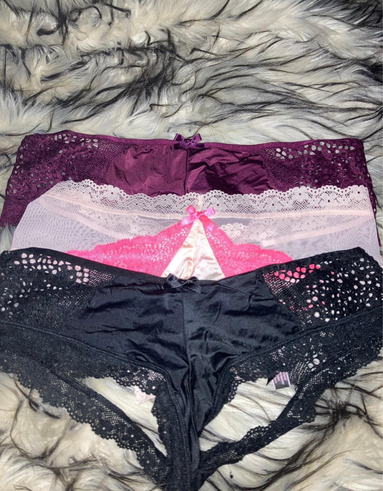 6:(3)pk M Victoria's Secret very sexy strappy cheeky