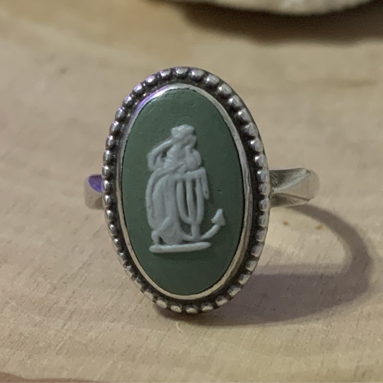 Vtg Sterling Silver Wedgwood Ring Sage Green Jasperware Cameo