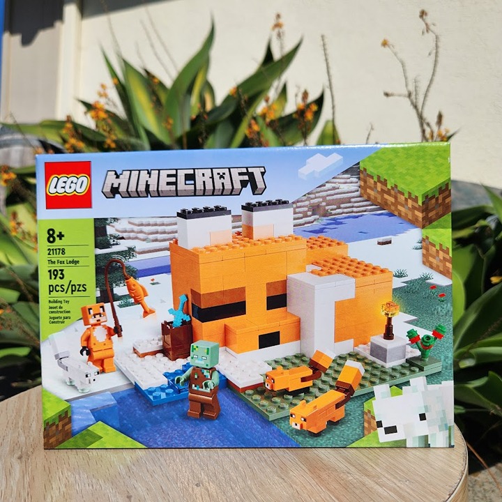 NEW LEGO MINECRAFT Fox Lodge House 21178 Drowned Zombie