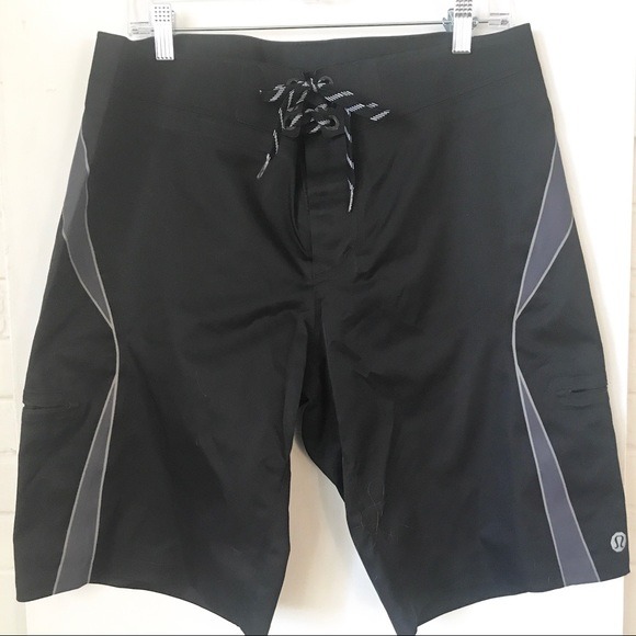 LULULEMON mens board Shorts 34