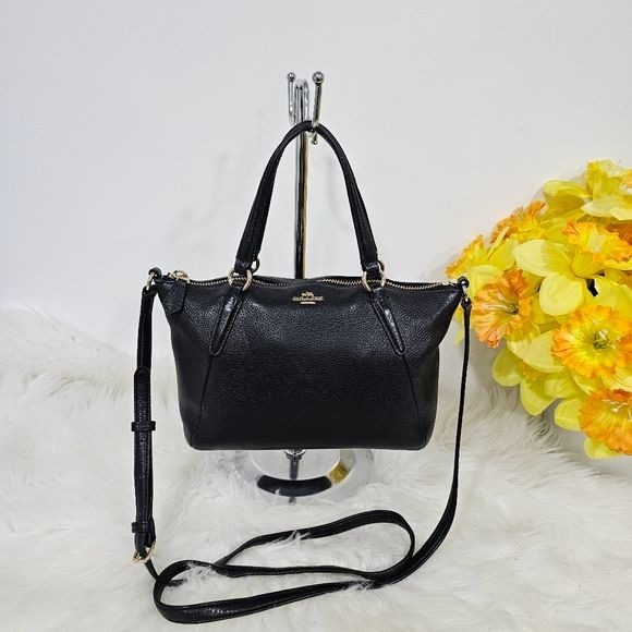 Coach Black Handle/Crossbody