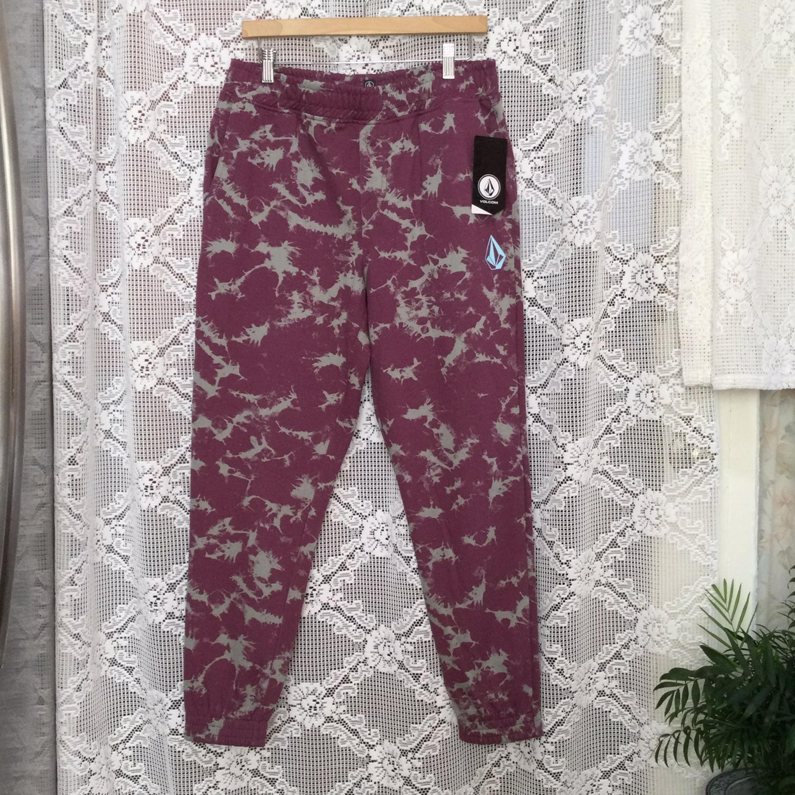 Volcom Men's Vamo Fleece Purple Sweatpant Size M