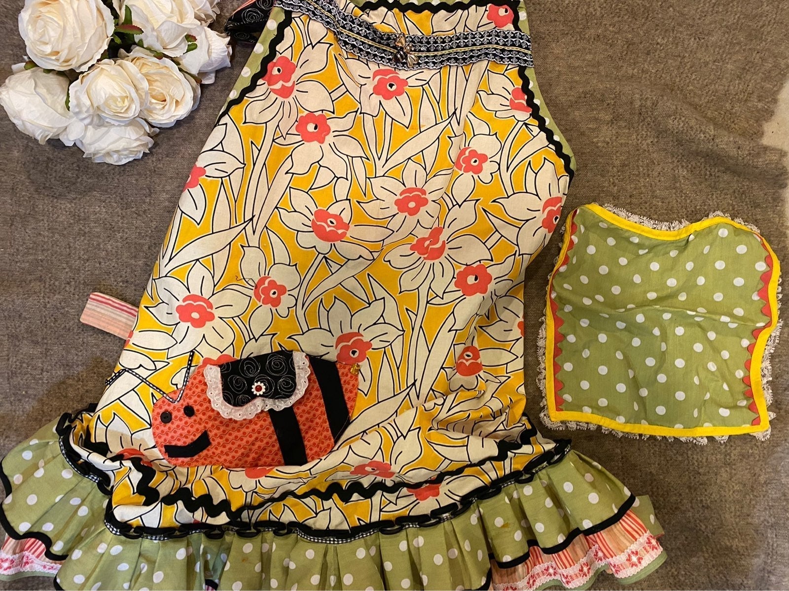 Darlene Persinger Retro Apron and matching towel