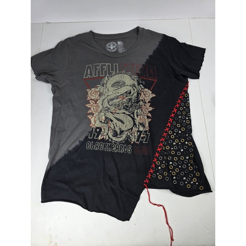 Rare Affliction 1973 Blackhearts Tour Womens T Shirt L Large Embellished VTG Y2K