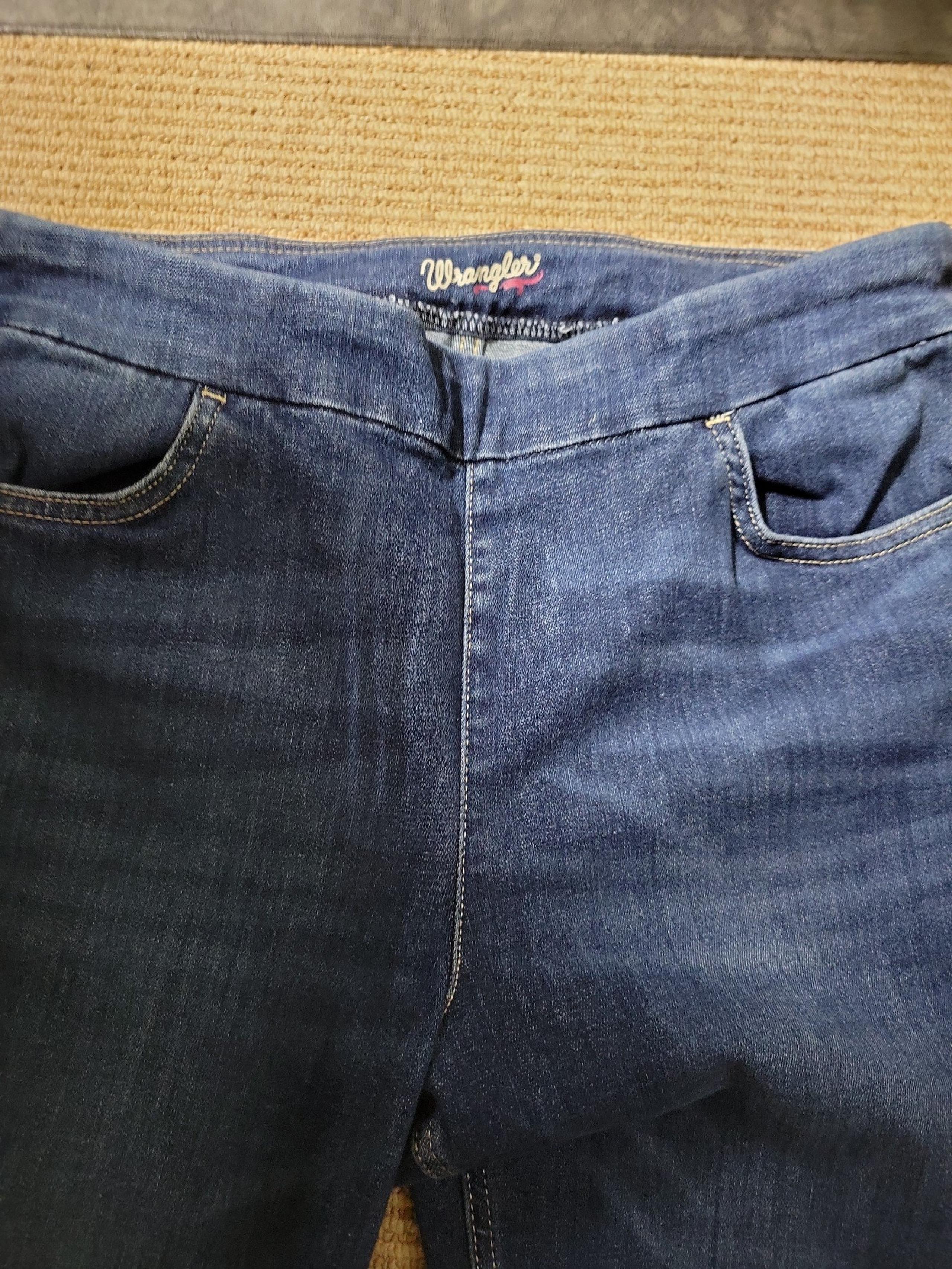 Wrangler Woman Flared Jean's Size L AVG