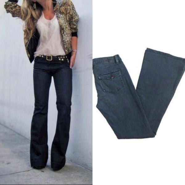BCBGENERATION Black Bell Bottom Mid Rise Jeans 29