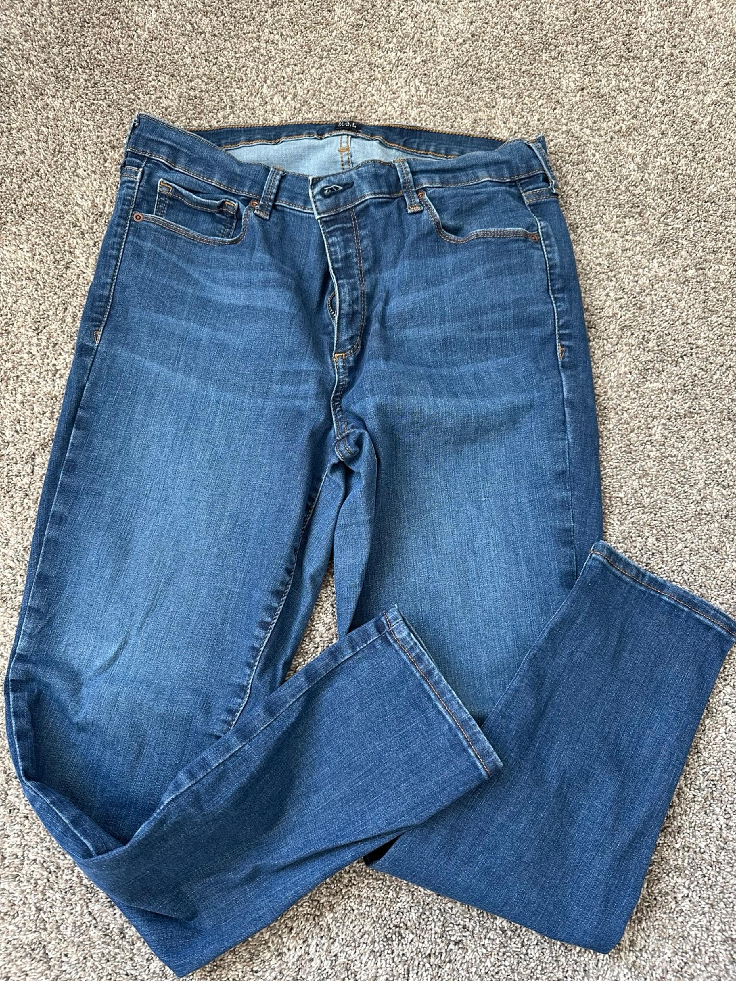 Gap - Women’s True Skinny Jean
