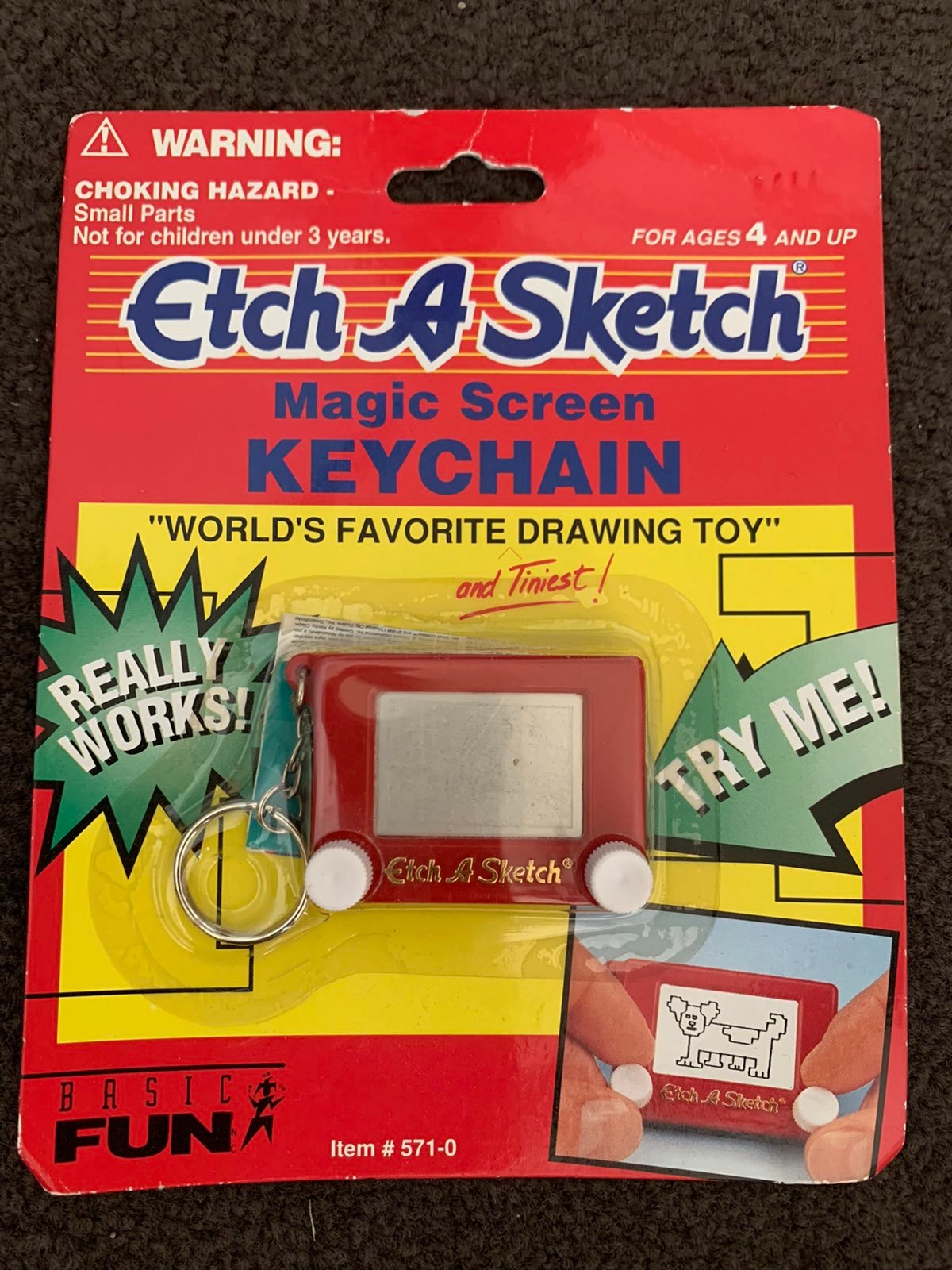 VINTAGE ETCH A SKETCH KEYCHAIN