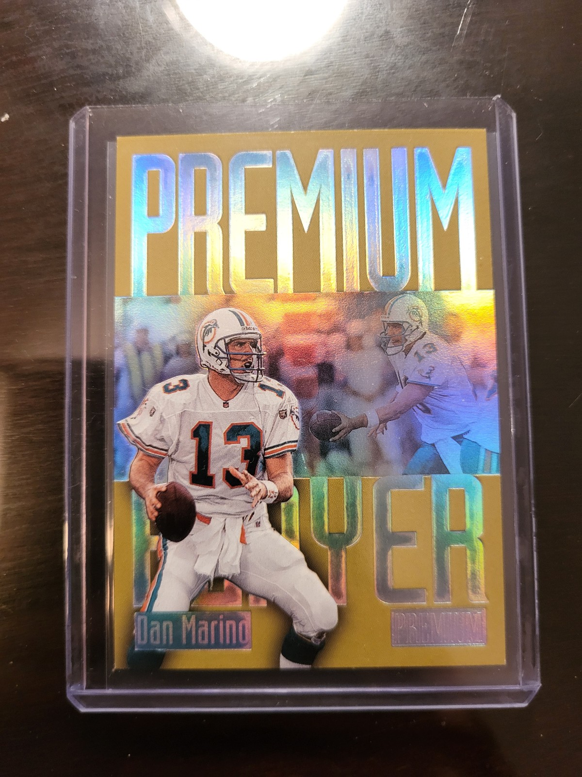 1997 SkyBox Premium Premium Players Dan Marino Rare Insert 1:192 Case Hit