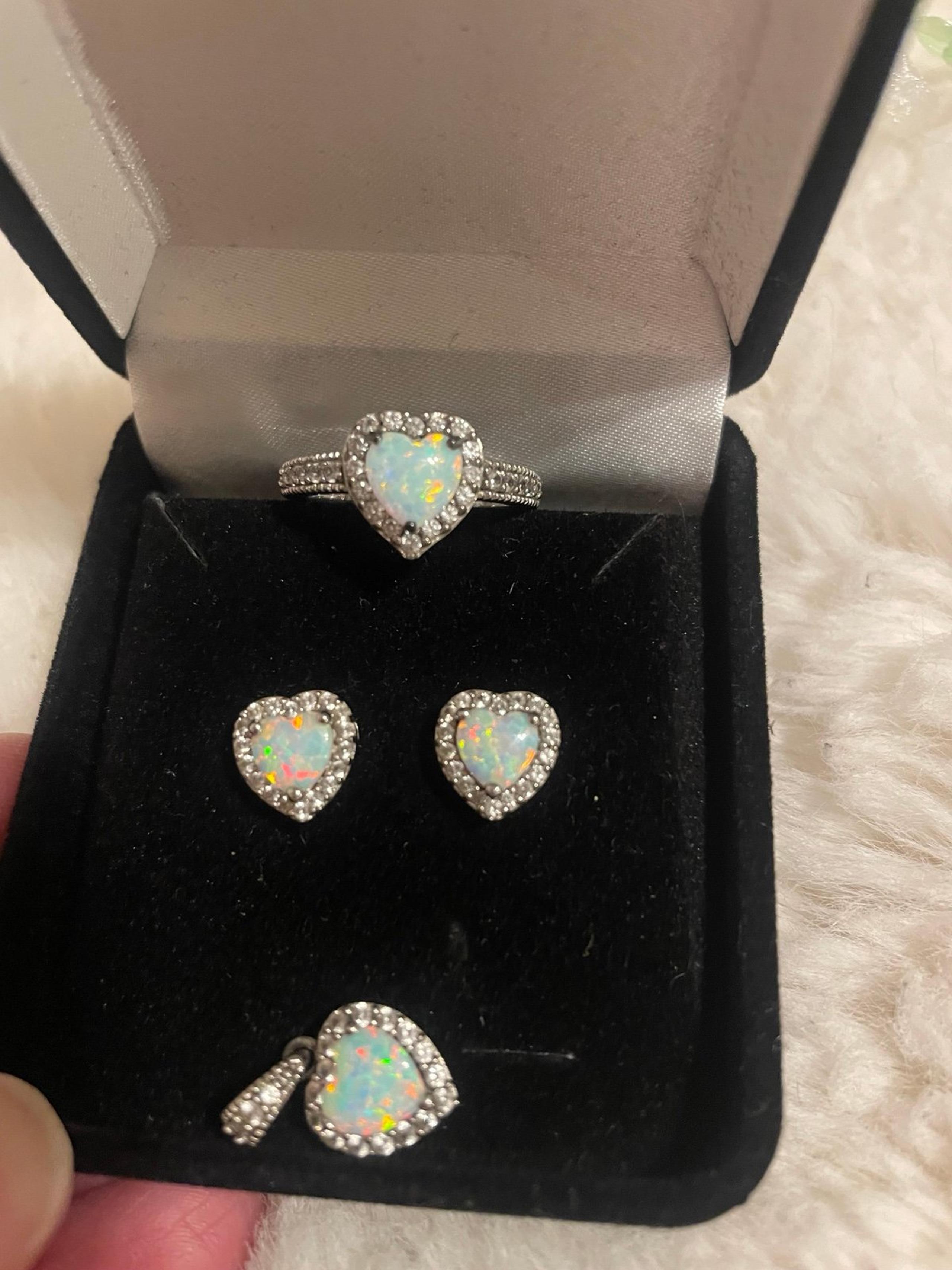 Zales opal set