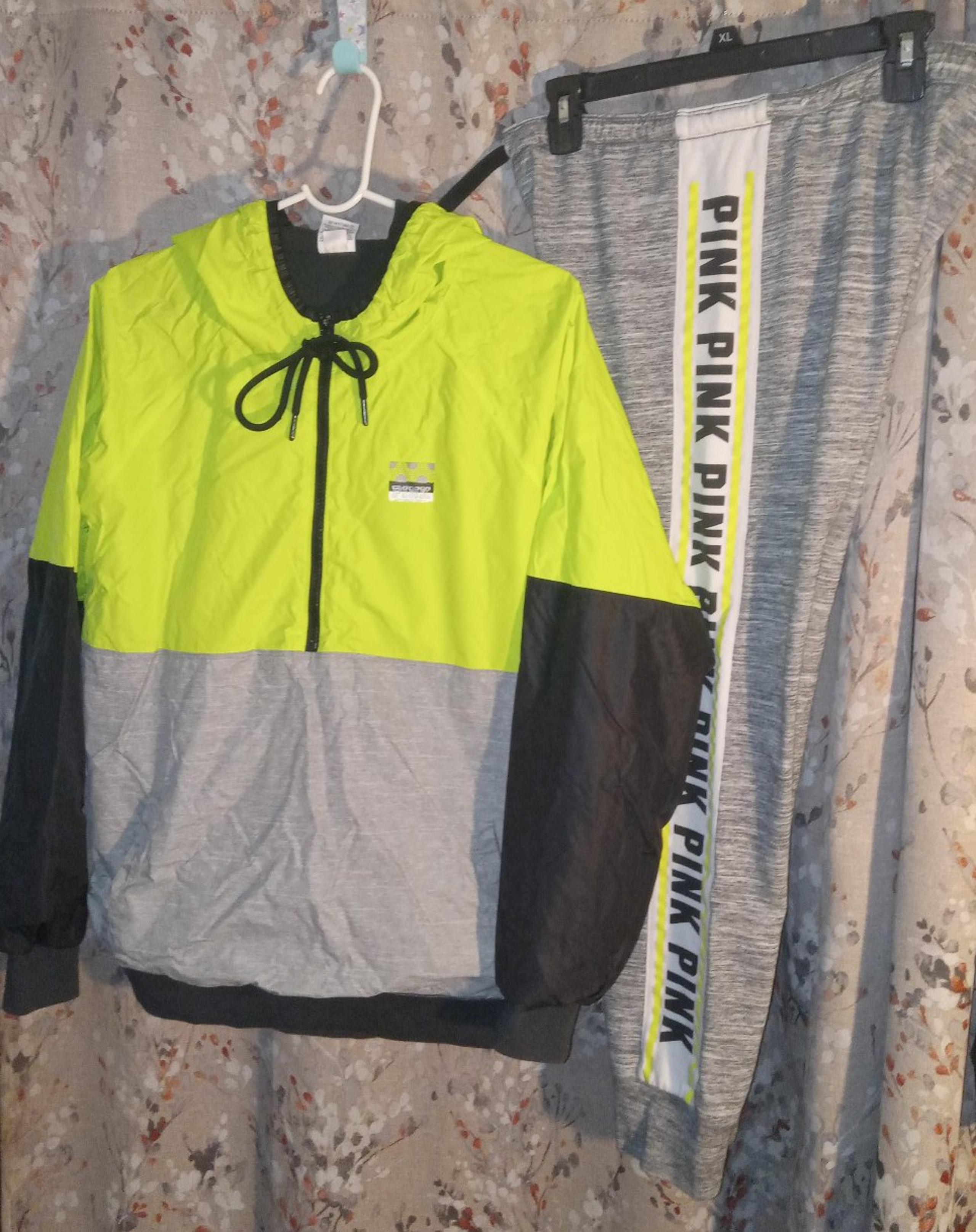 PINK Victoria's Secret Matching Set Neon Reflector Training Jacket Sweatpants