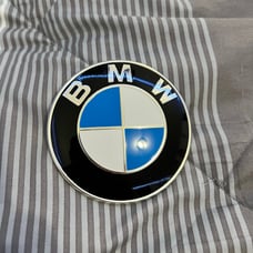 BMW Hood Emblem Logo Badge Roundel 82mm Genuine OE 51148132375 basically new