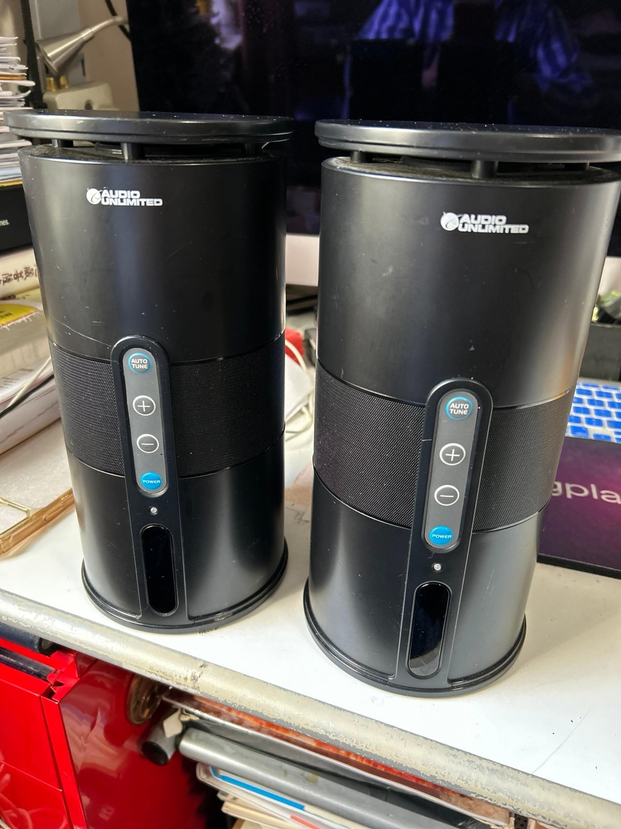 Audio Unlimited 900 MHz Wireless Pair Of Speakers **Speakers ONLY**