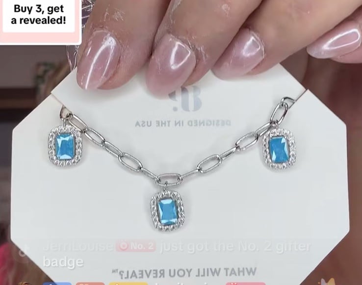 Bomb party necklace