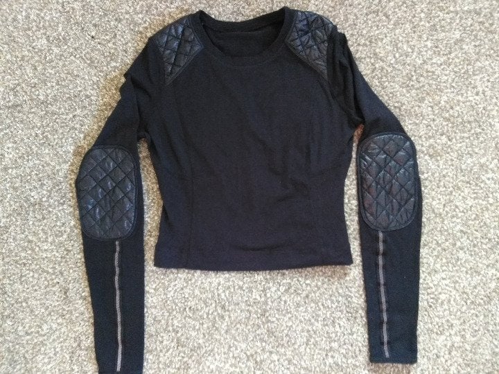RARE Lululemon Ice Queen Long Sleeve Shirt *Rulu - Black - Size Small (S)