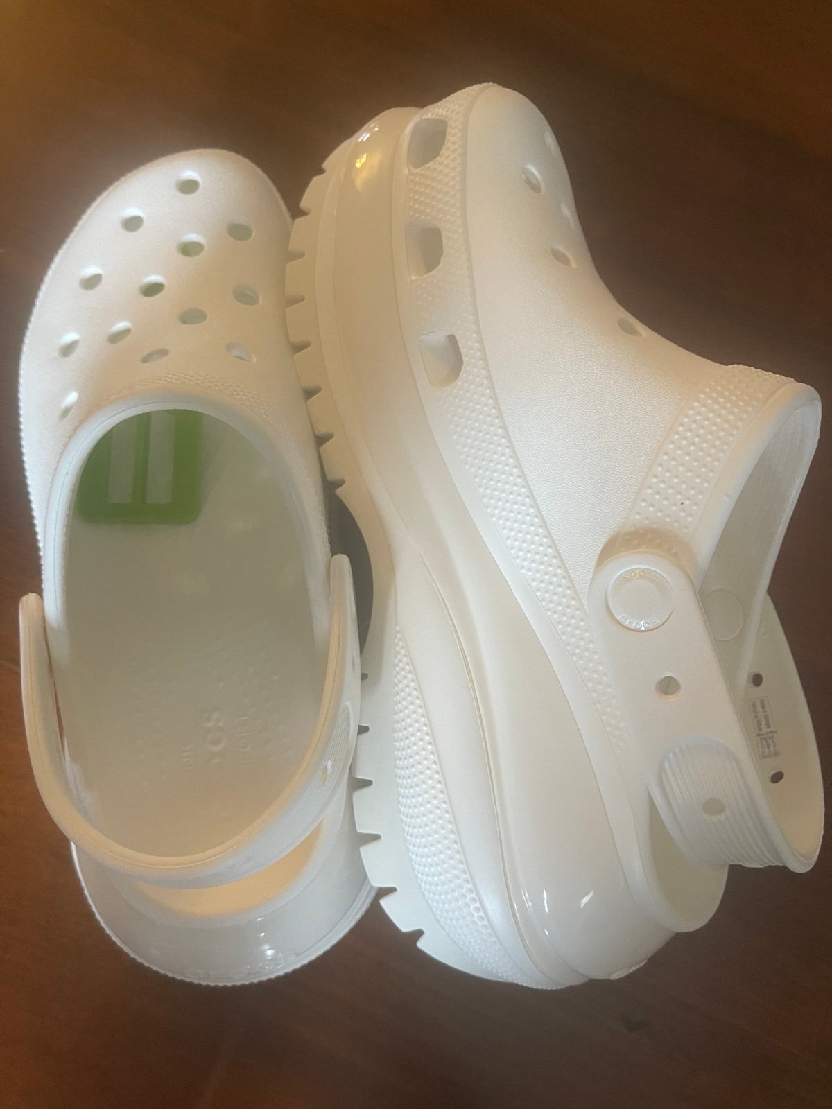 Crocs size 9