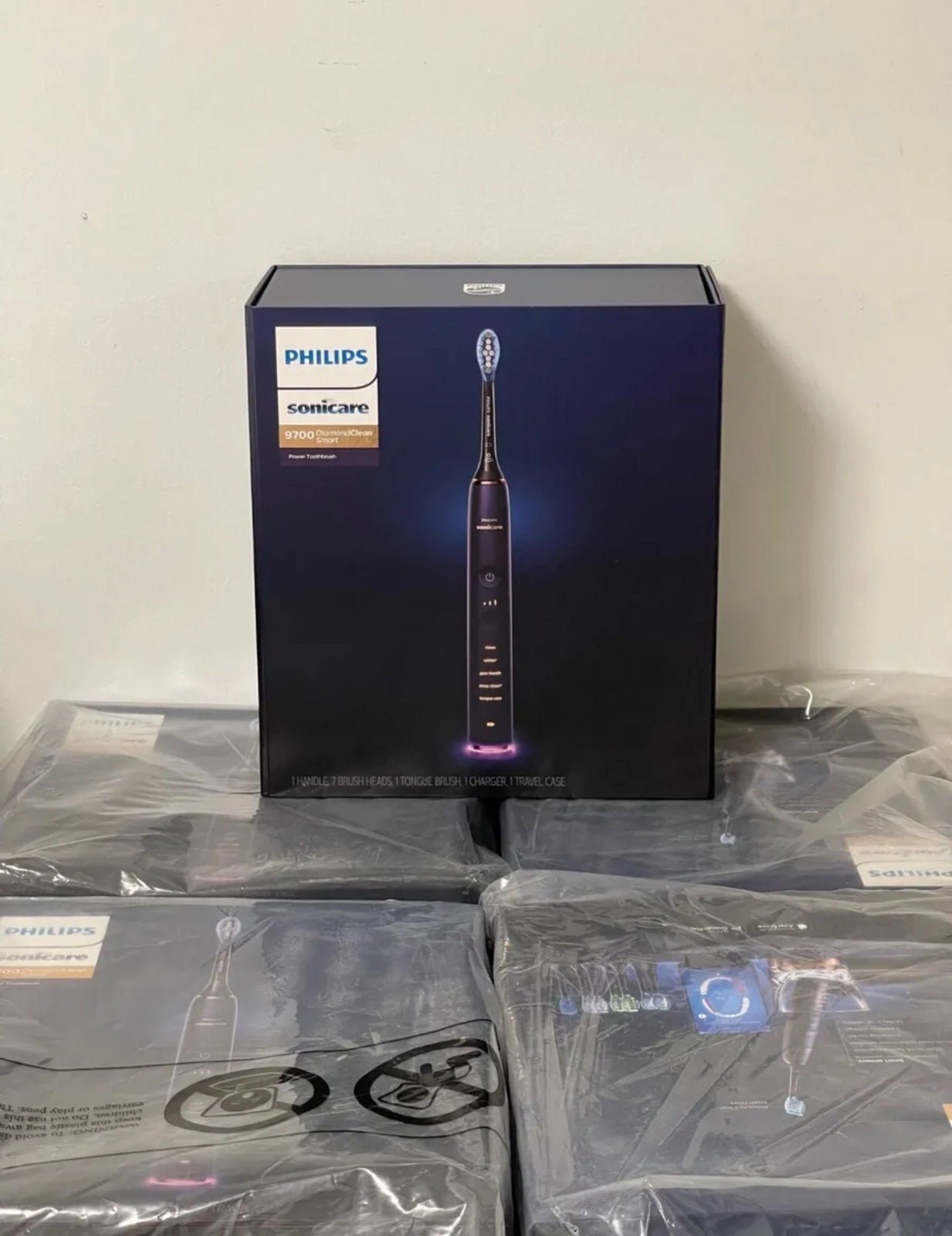 PHILIPS SONICARE DIAMONDCLEAN SMART 9700 LUNAR BLUE TOOTHBRUSH RETAIL 350!!