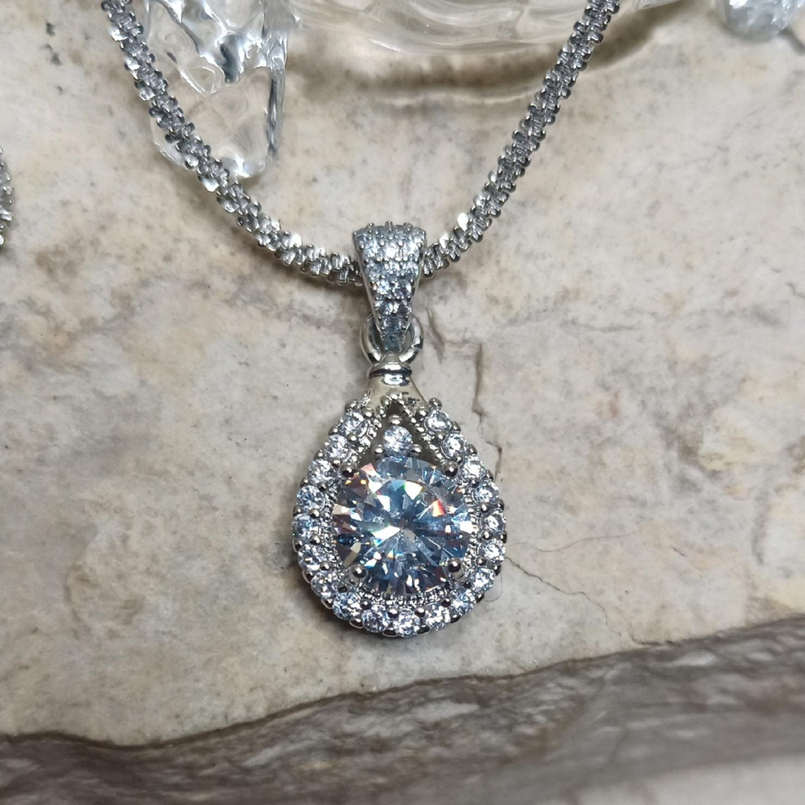 Elegant Diamond CZ Silver Pendant Necklace Bridal Jewelry