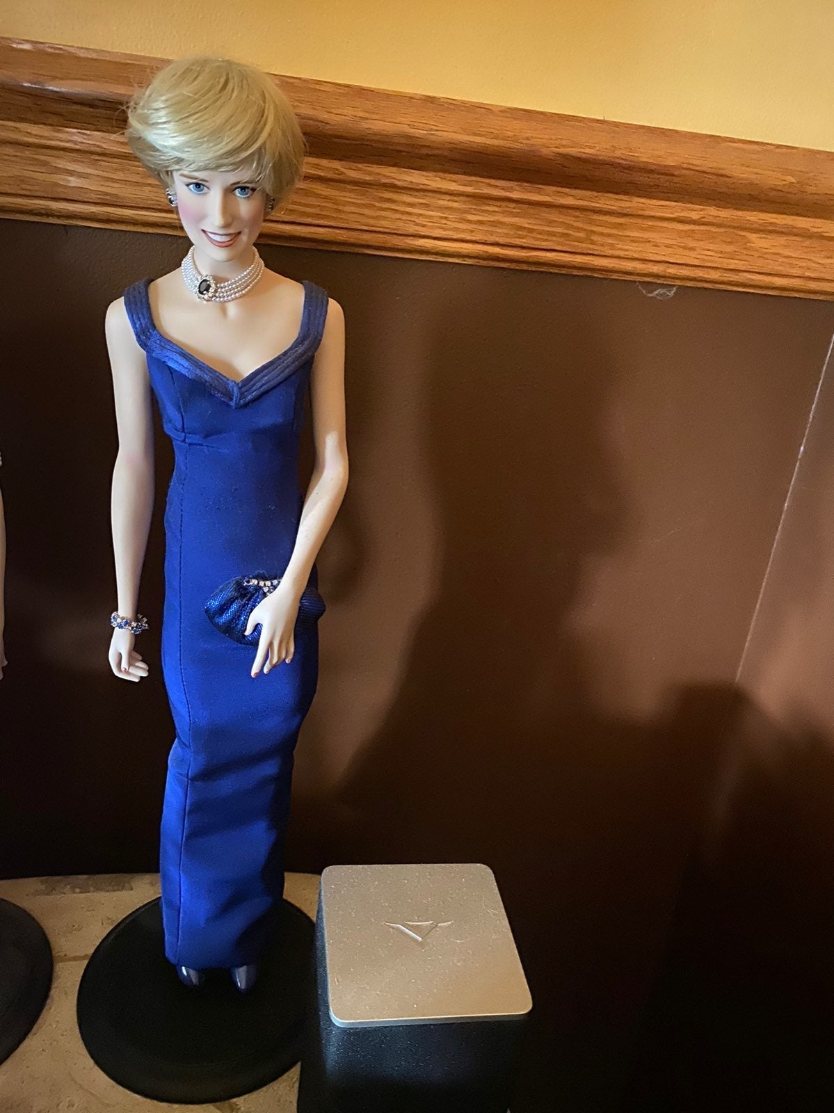 Ashton-Drake Princess Diana Porcelain Do