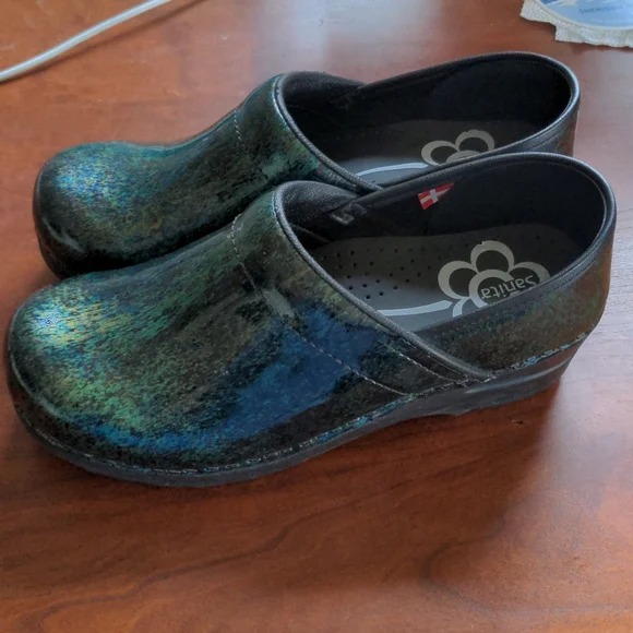 Sanita Professional Patent Leather Clogs