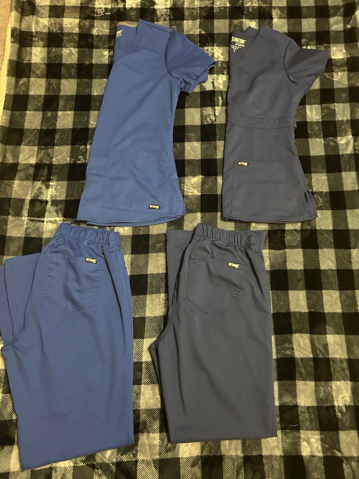 Greys Anatomy Scrubs Lot Small
