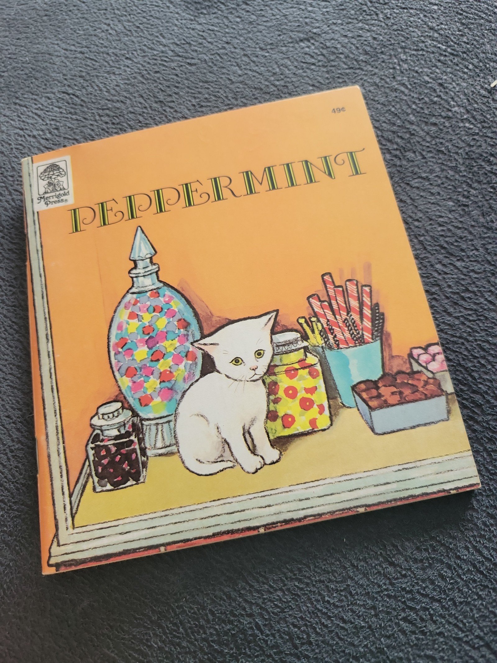 Peppermint cat. Vintage Children's book