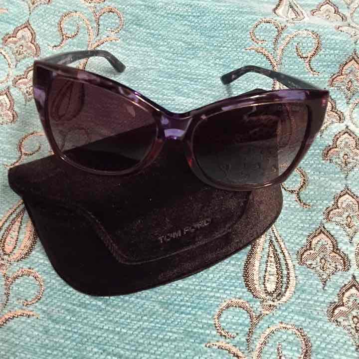 Tom Ford purple sunglasses w velvet case