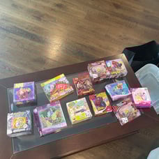 huge lot of Disney , Spider-Man, SpongeBob jigsaw puzzles, and more
