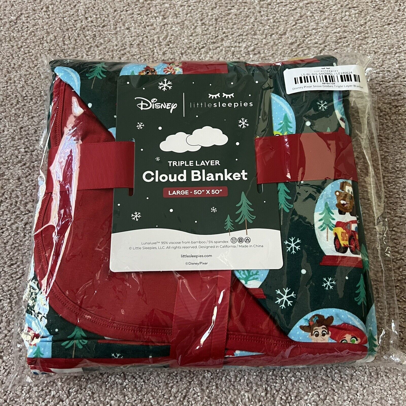 Little Sleepies Holiday Collection A Very Pixar Christmas Large Cloud Blanket