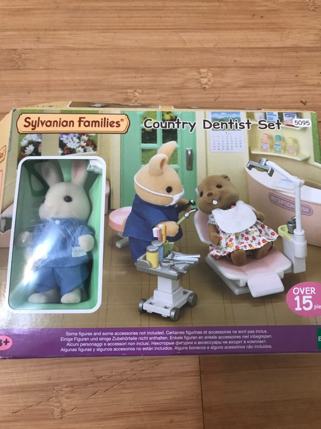 Calico Critters Country Dentist set NEW