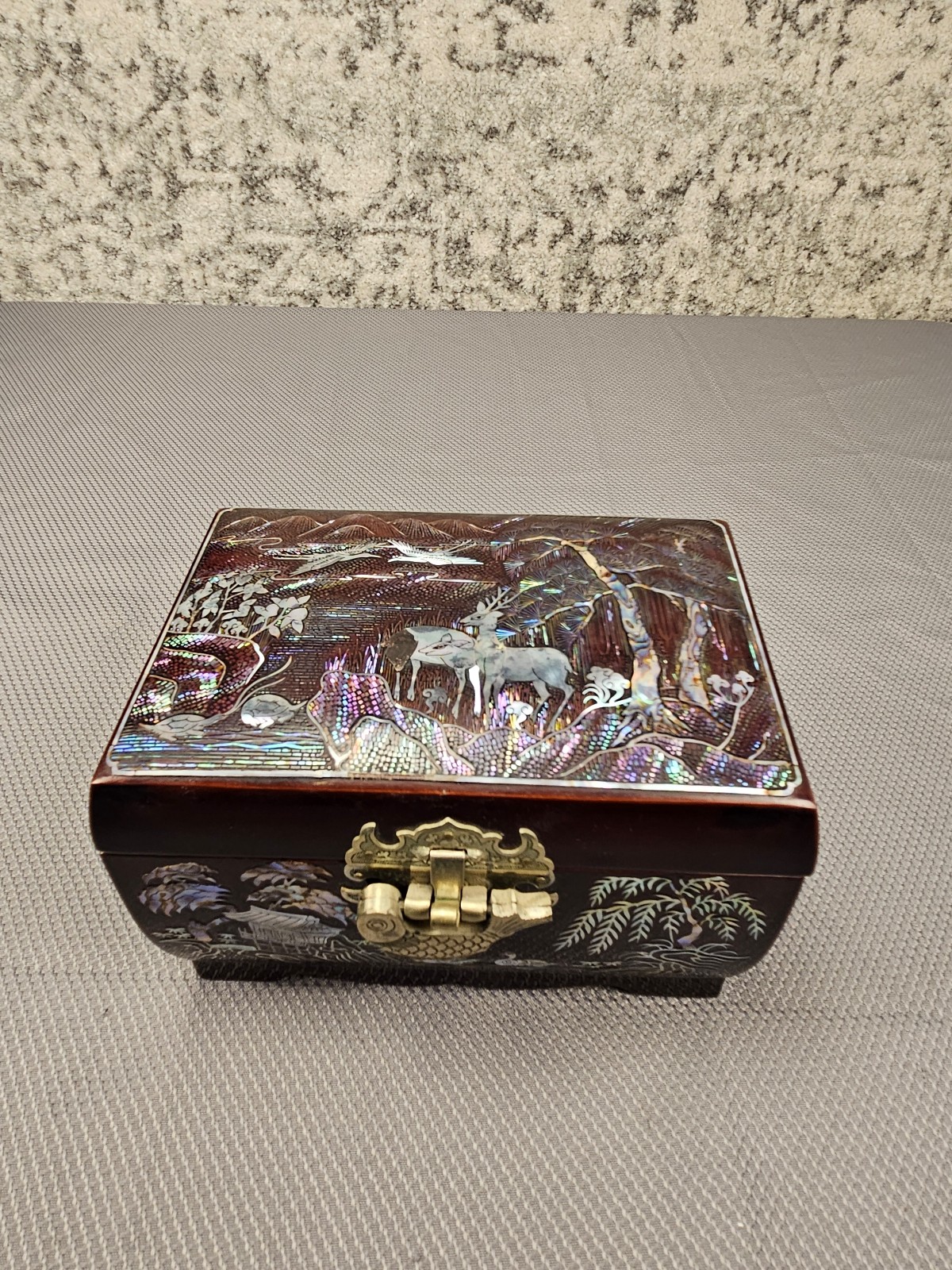 Lacquer Ware Mother of Pearl Inlay Box with Mirror