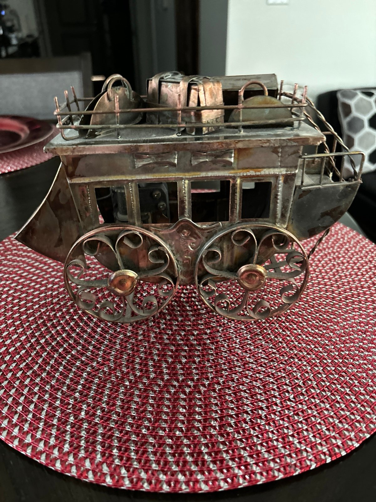 Vintage musical stagecoach, rare
