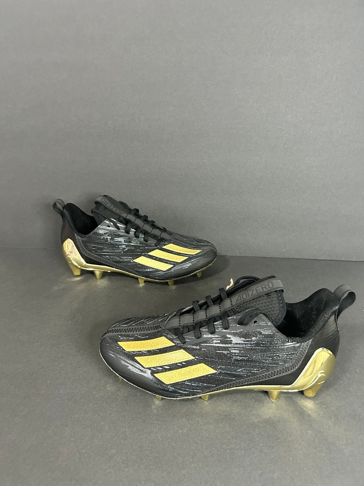 New Adidas Adizero Football Cleats Black Gold Metallic Men’s Size 8.5 GX4051 New