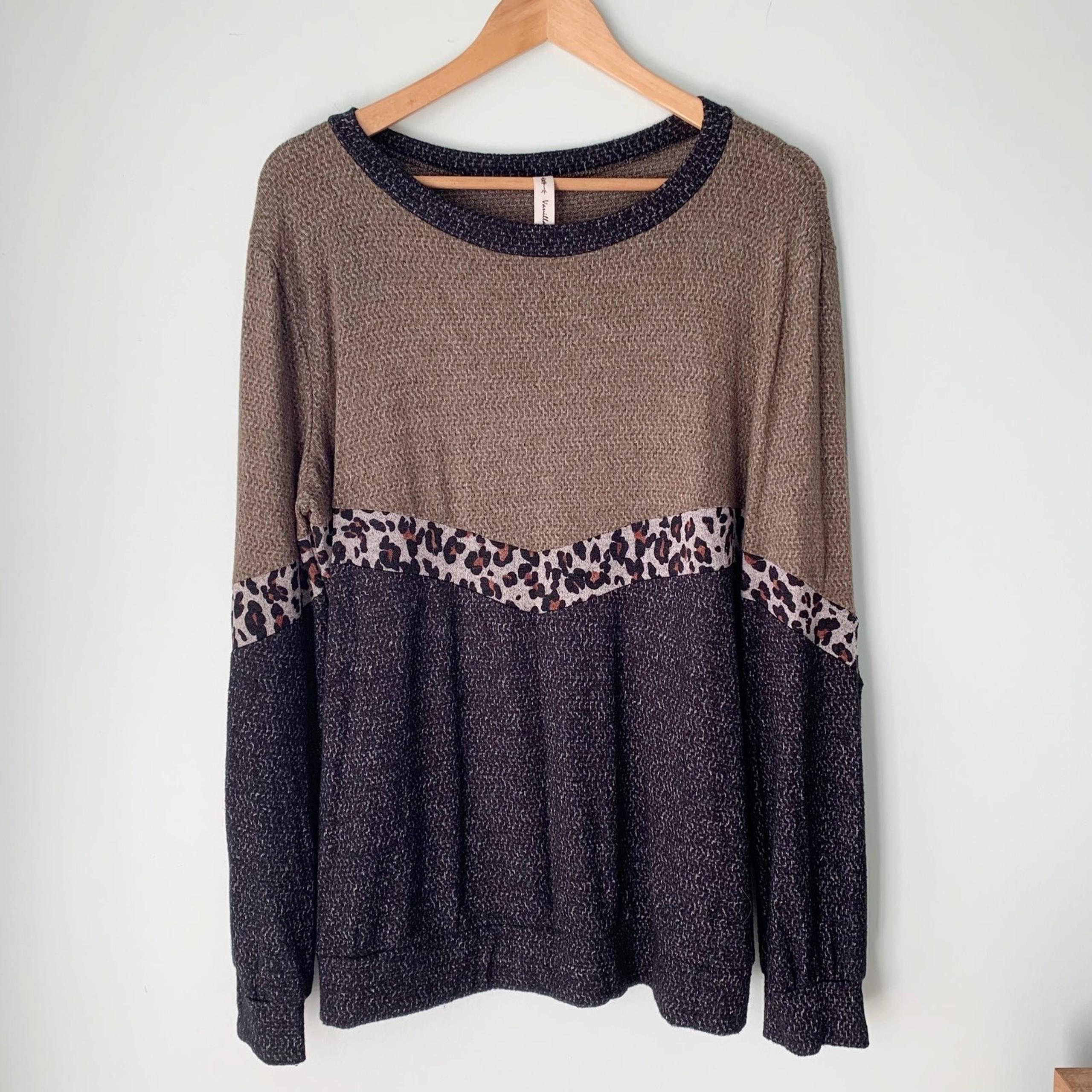 Vanilla Bay Textured Animal Print Colorblock Sweater Top Large Lightweight L