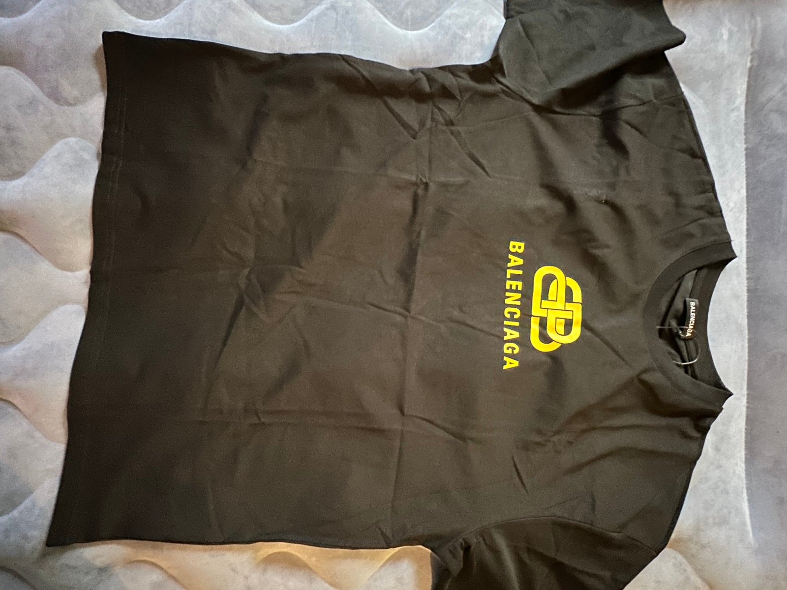 balenciga tee shirt