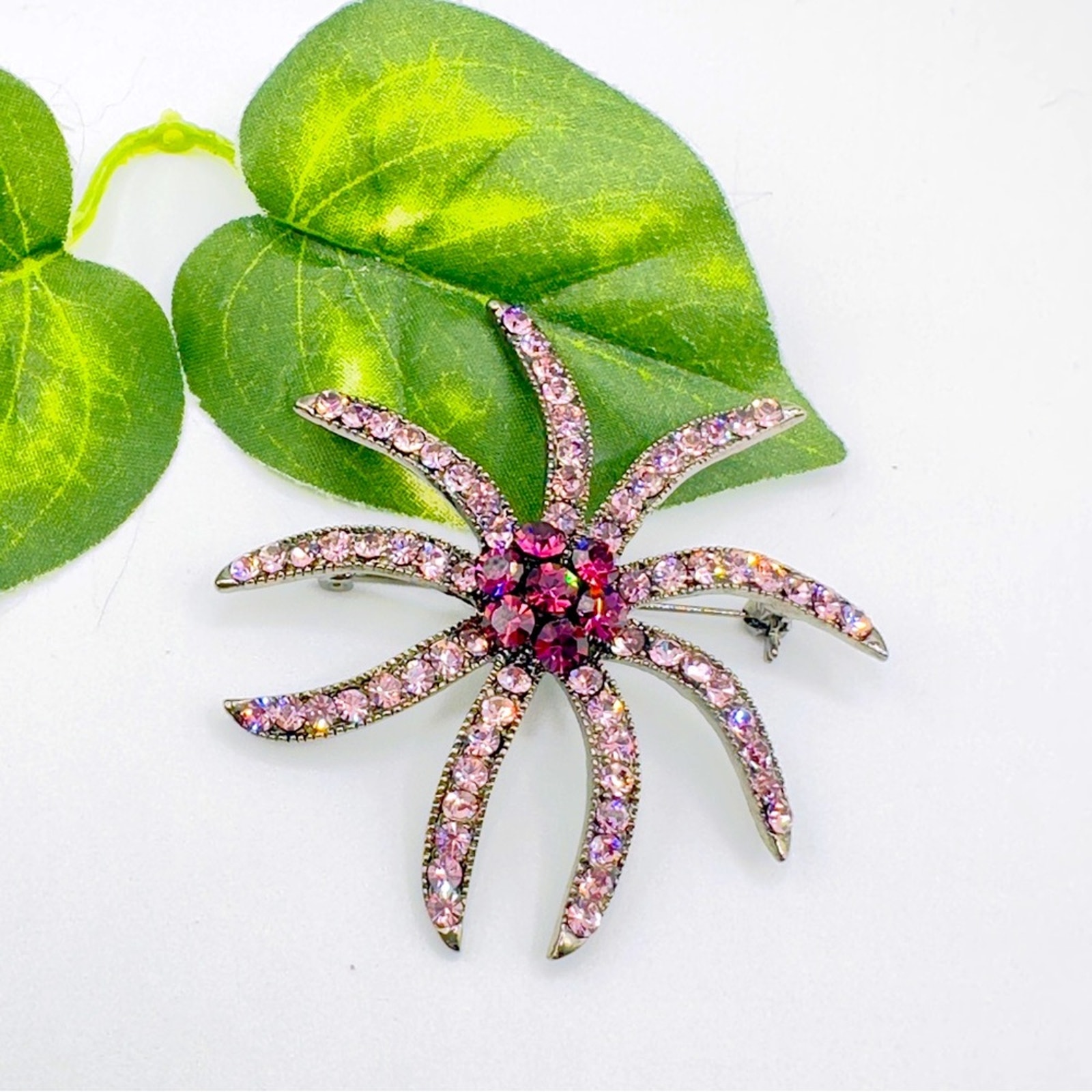 Vintage Crystal Starburst Brooch