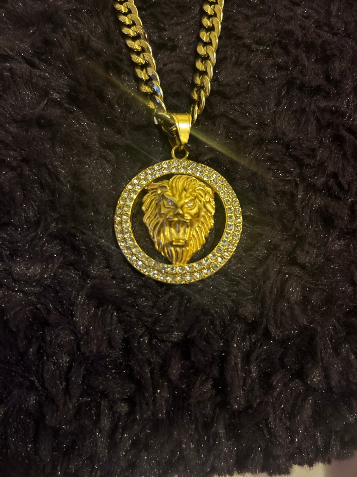 Gold diamond lion chain
