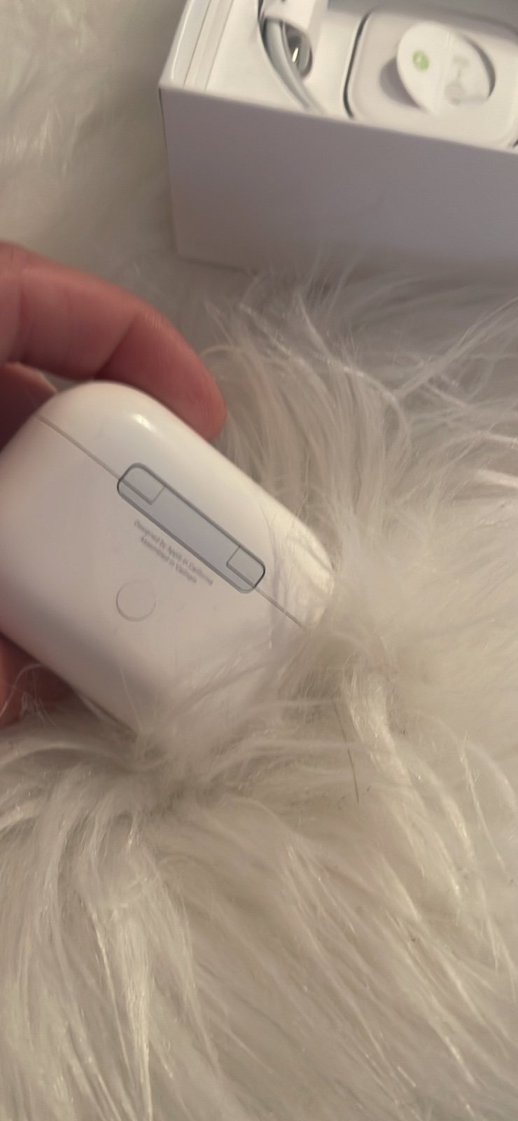 Apple AirPods Pro with Charging outlets Case