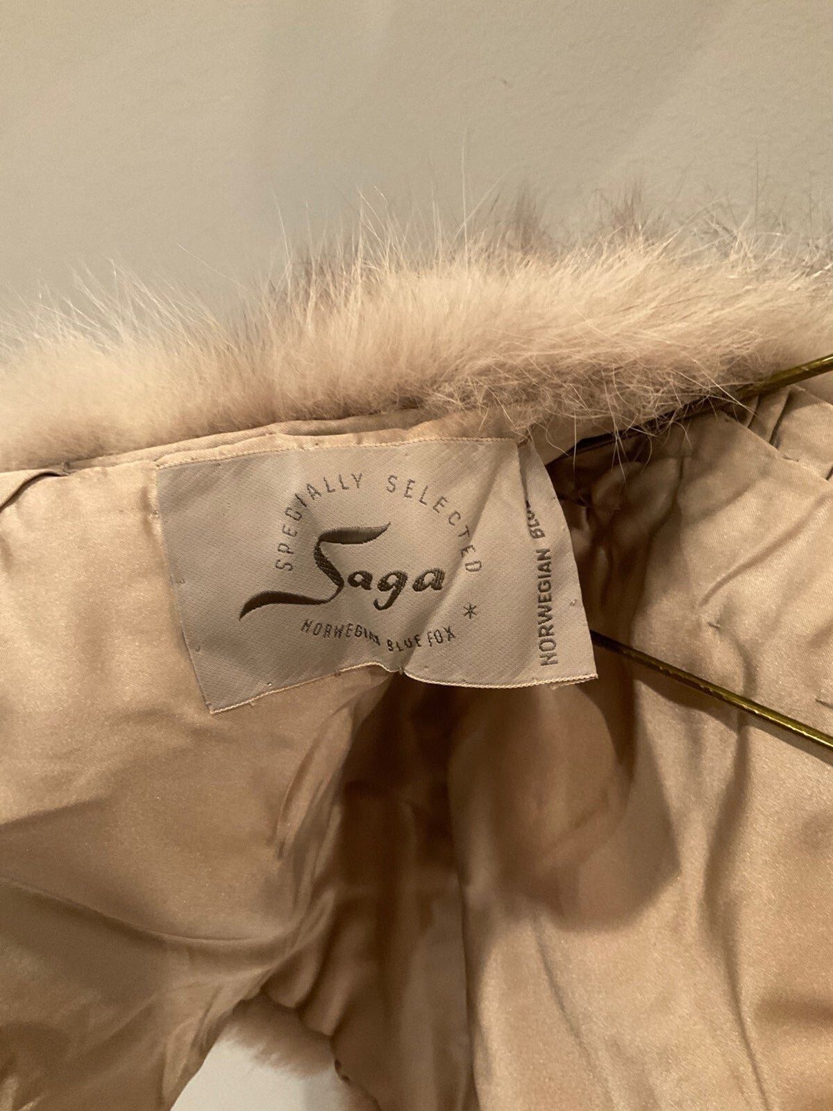 Vintage Norwegian Blue Fox Fur Wrap Evans Furrier Chicago with pockets