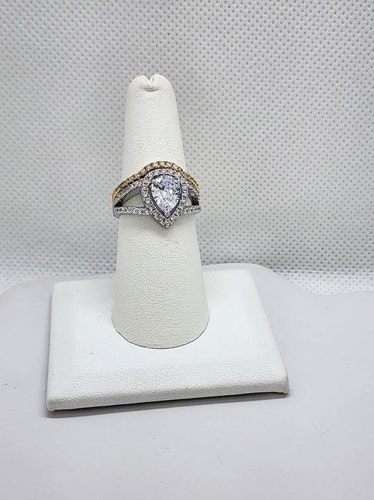 Brand New Sterling Silver 2pc Oval Shape Ring