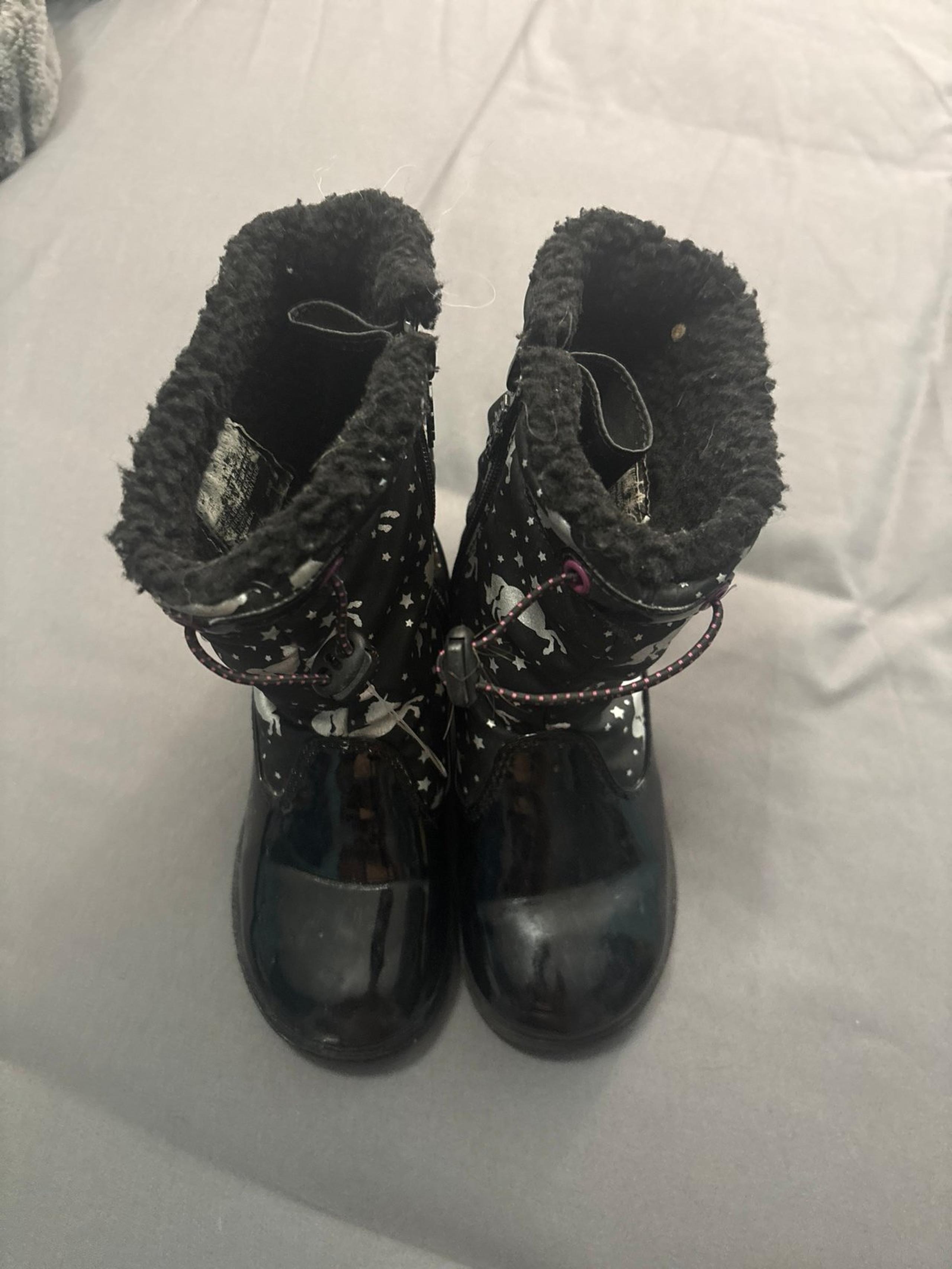 Girls Totes Snow Boots Size 11