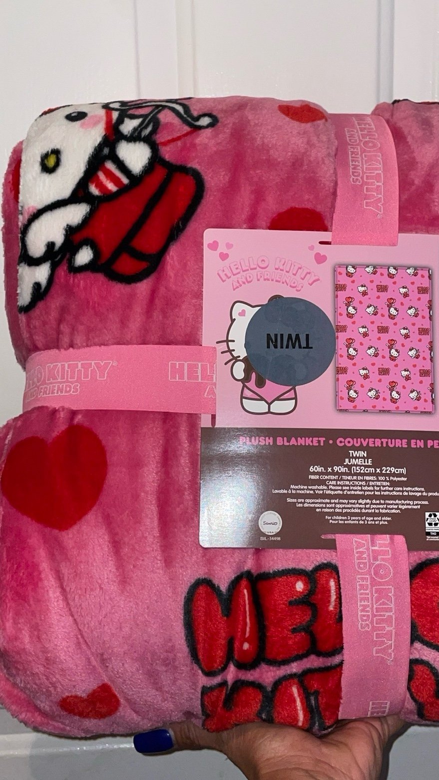Hello Kitty Valentine’s Day Twin size Plush blanket