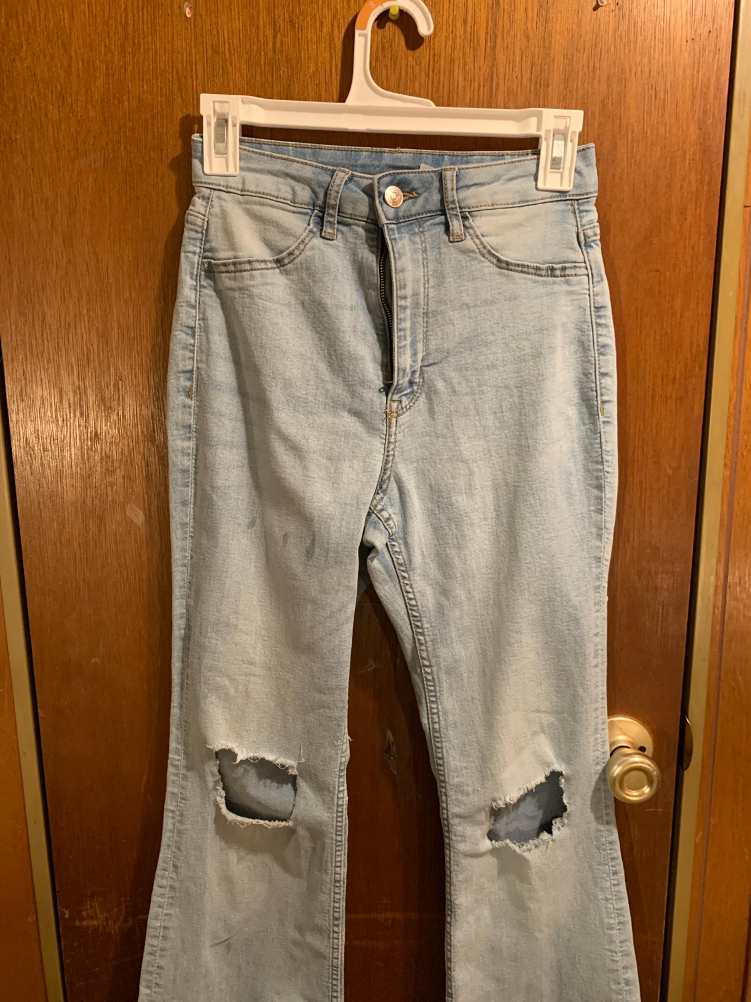 H&M Flared Ripped Jeans (size 2h
