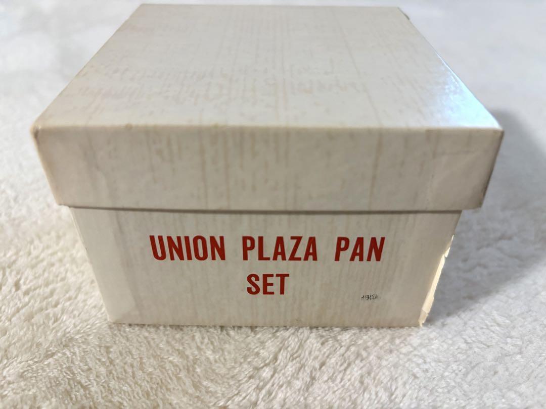 無料クーポン配布 アプリ Brand new, unused Union Plaza Pan Set from the Friars Club. トランプ