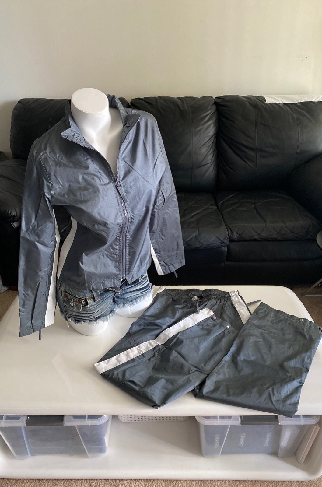 bebe Sport windbraker set up