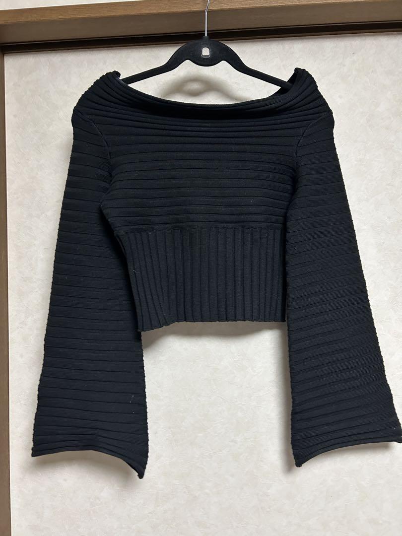 Off shoulder panel knit tops laubeblanc