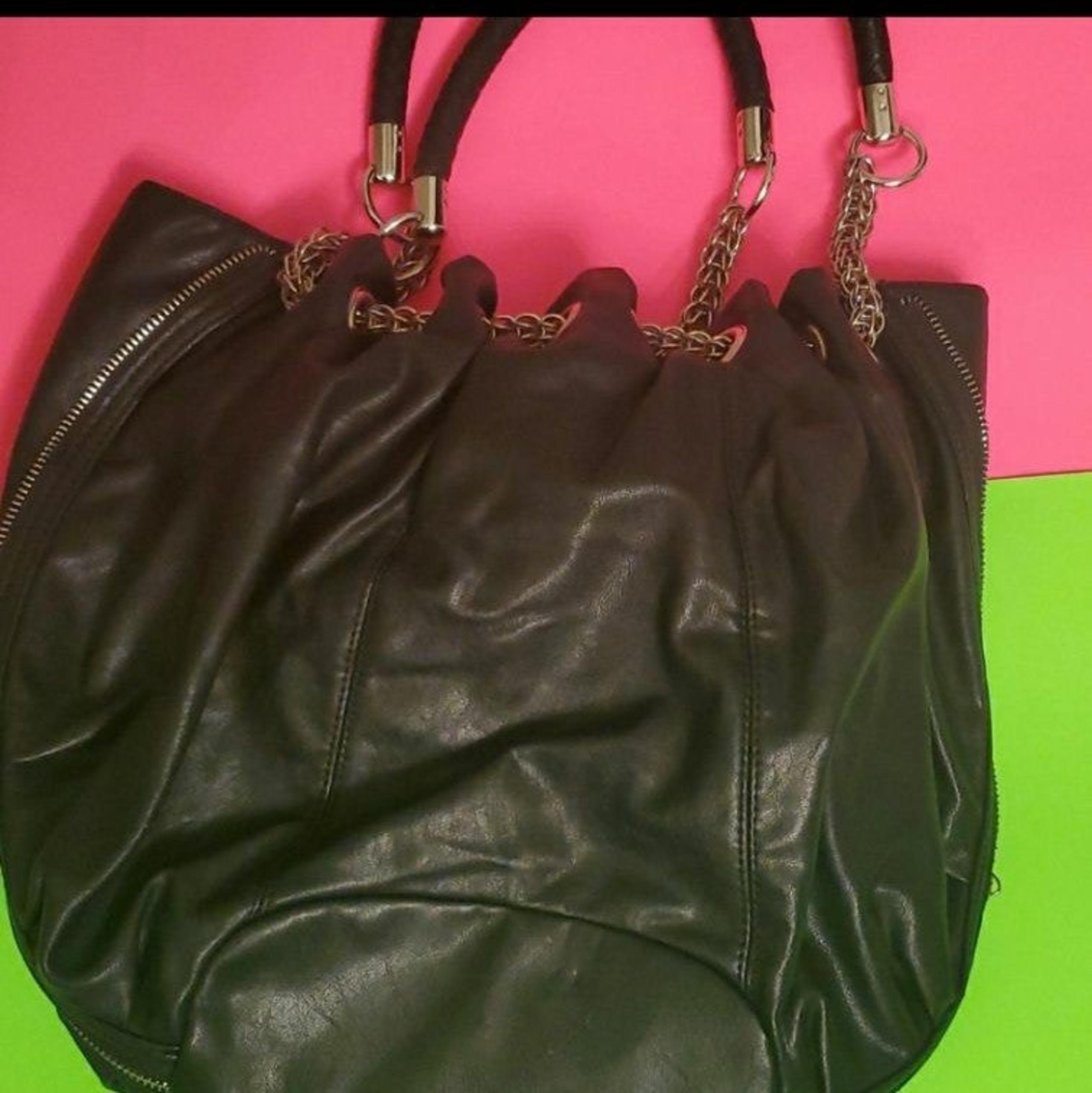 Olivia and Joy Shoulder Bag
