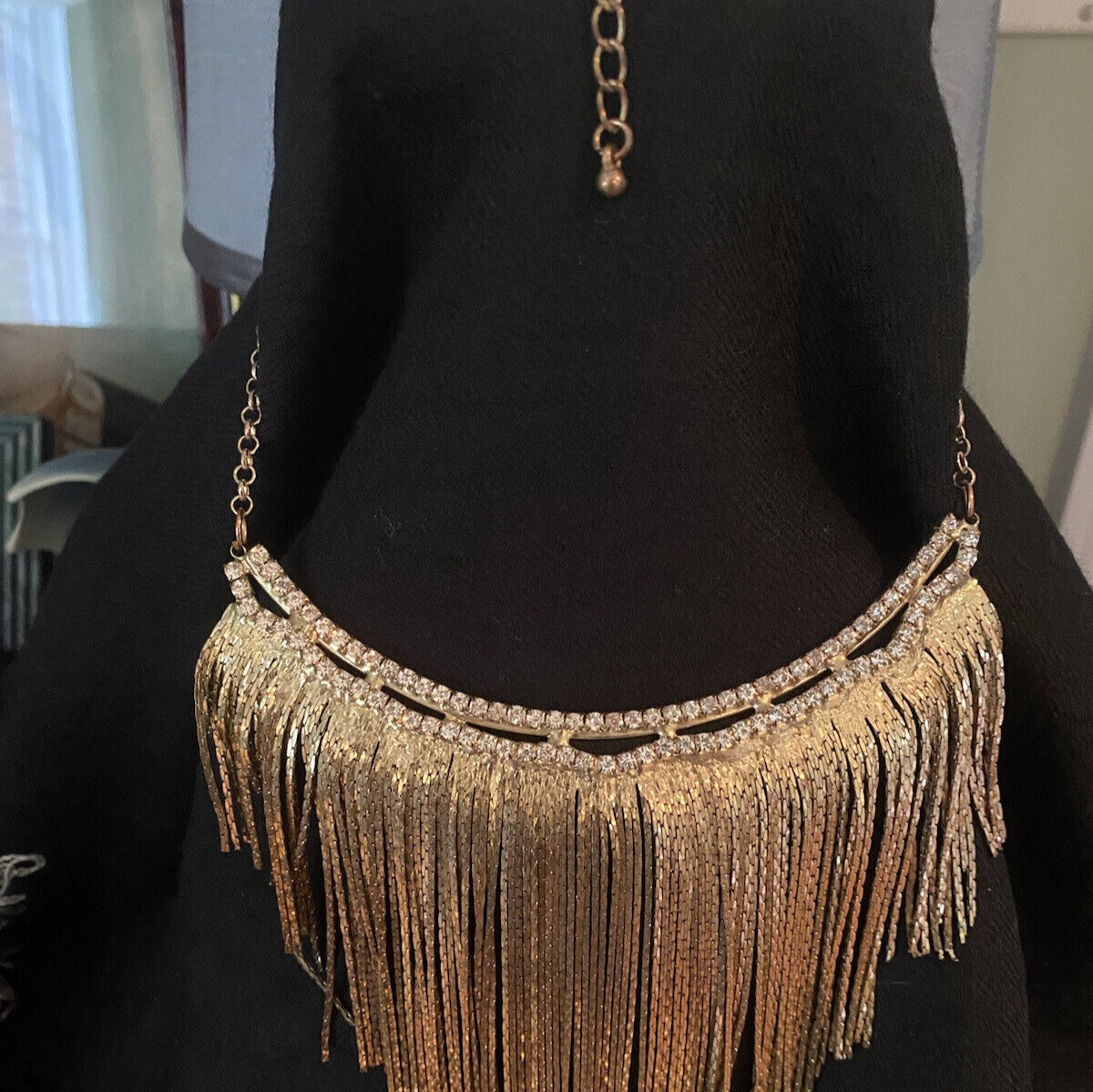 vintage women’s bib necklace