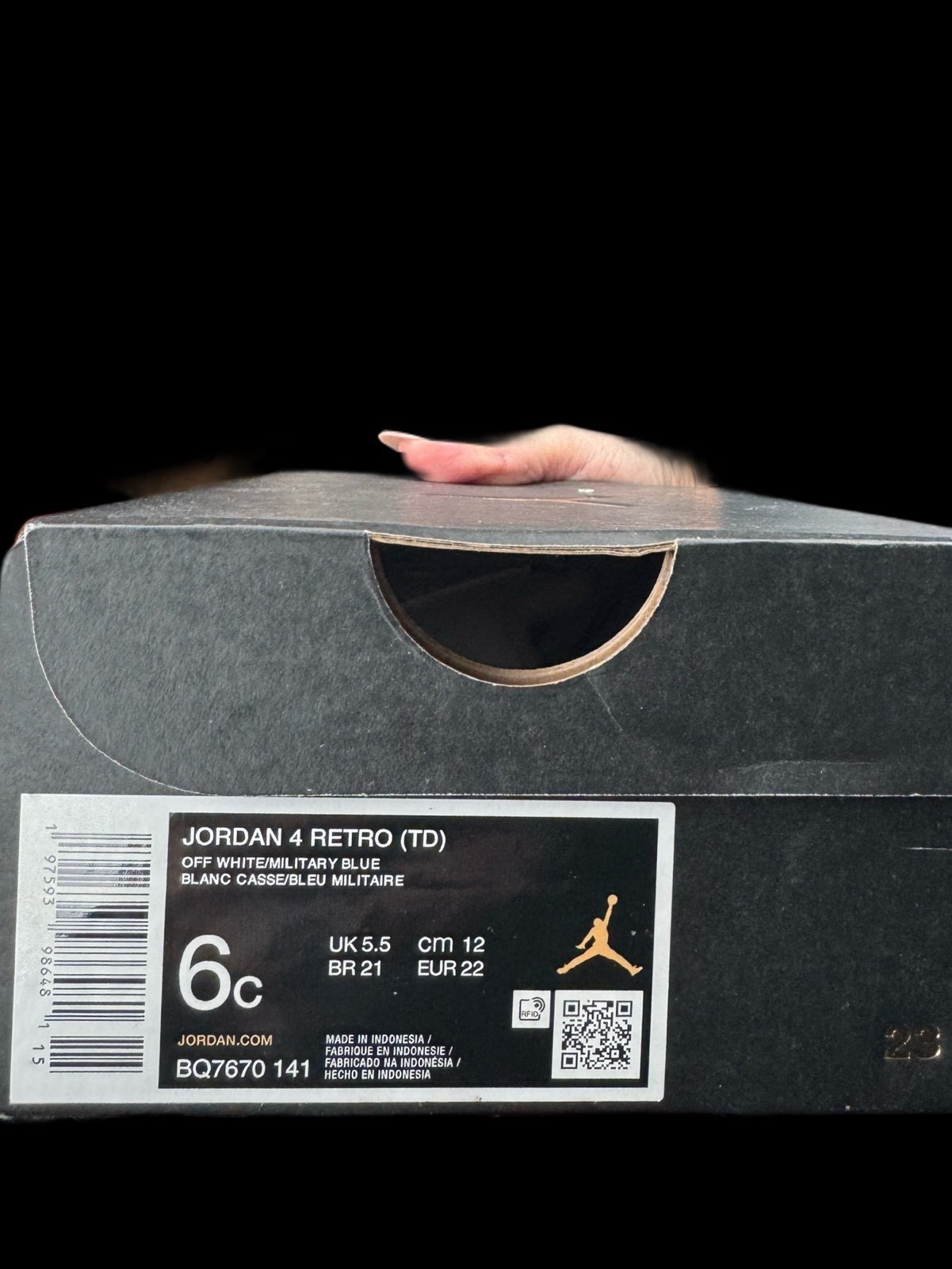 Jordan Retro Toddler Sneakers