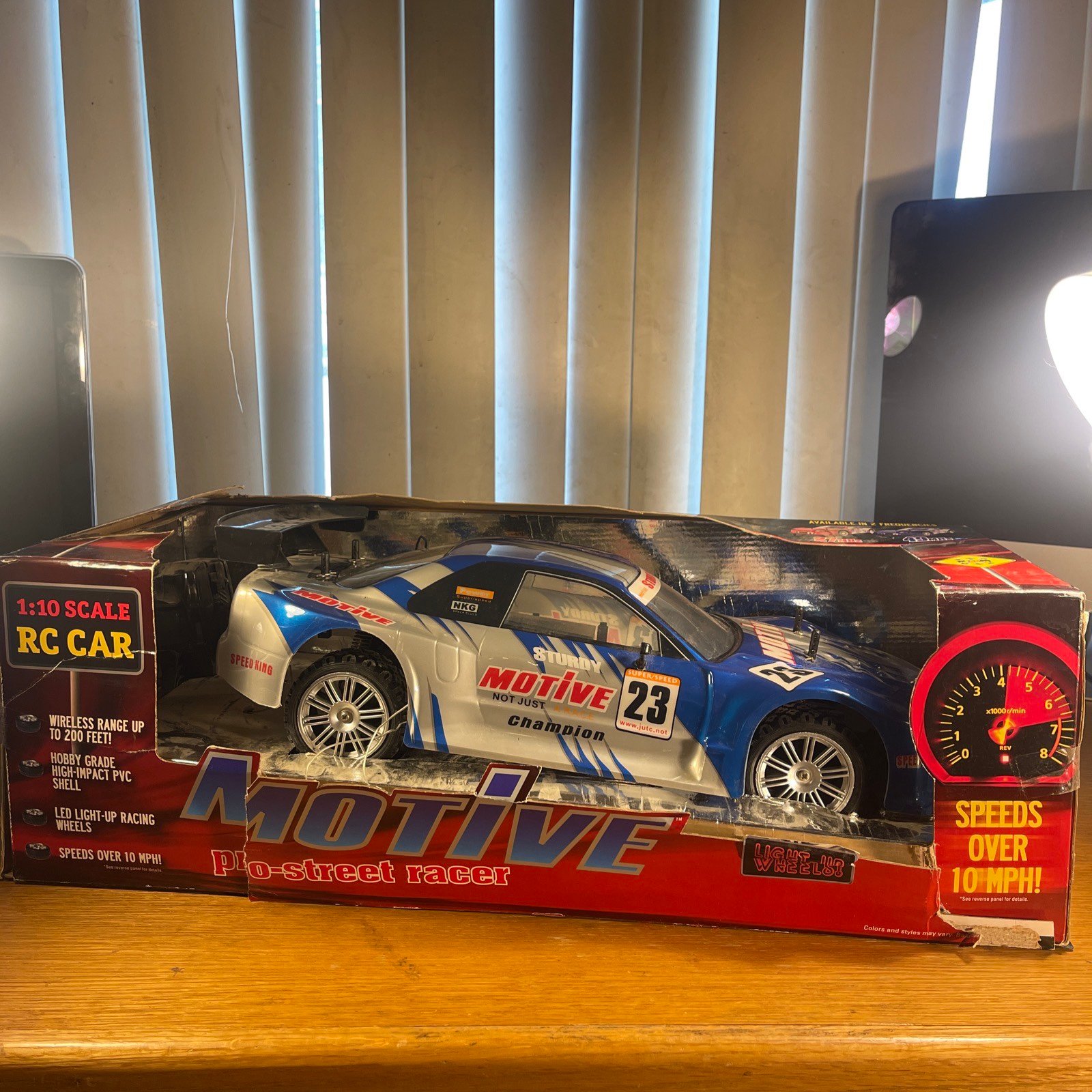 Propel Toys - Pro-Street Racer 1:10 Scale RC Car W/ Remote Open Box